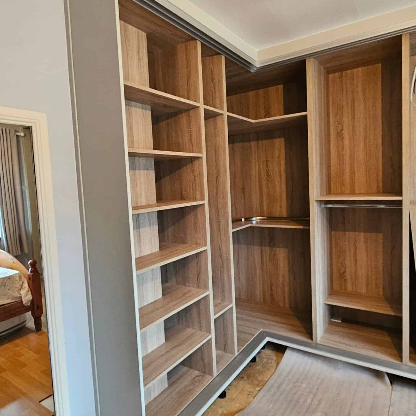 Fitted wardrobes and bedrooms by Patsy Morris